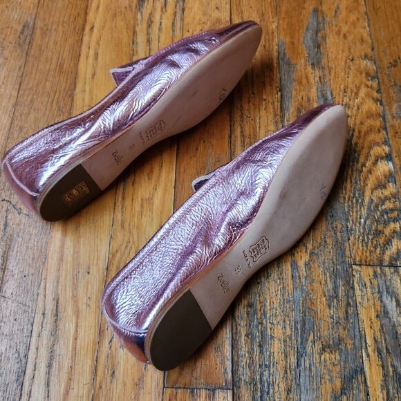 ZVELLE V Metallic Pink Crinkle Leather Moccasin Loafers - Picture 12 of 14